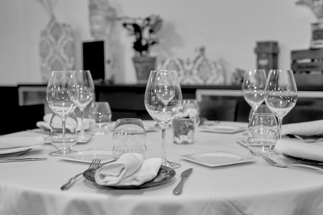 Hotel Casa Azcona Zizur Mayor Bagian luar foto