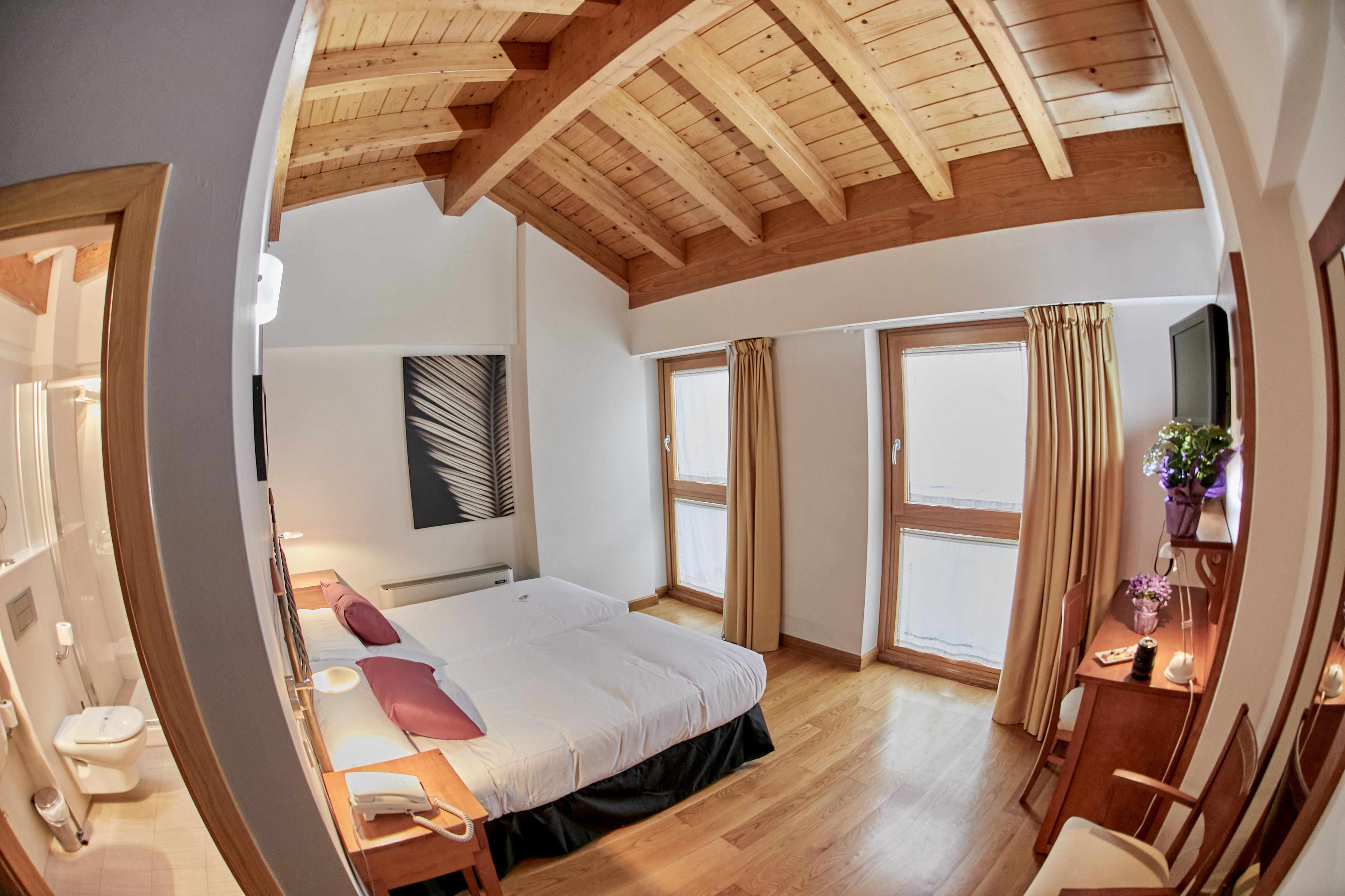 Hotel Casa Azcona Zizur Mayor Bagian luar foto